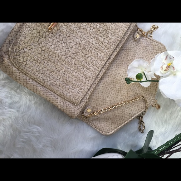 Deux Lux Large Clutch W/ Chain - Picture 7 of 7